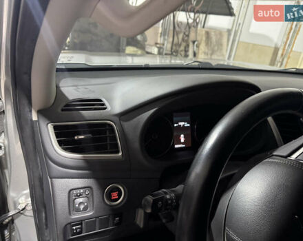 Серый Мицубиси Паджеро Спорт, объемом двигателя 2.4 л и пробегом 28 тыс. км за 30999 $, фото 10 на Automoto.ua