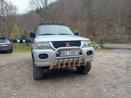Сірий Міцубісі Паджеро Спорт, об'ємом двигуна 3 л та пробігом 376 тис. км за 2100 $, фото 1 на Automoto.ua