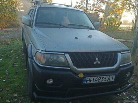 Сірий Міцубісі Паджеро Спорт, об'ємом двигуна 3 л та пробігом 380 тис. км за 6000 $, фото 1 на Automoto.ua