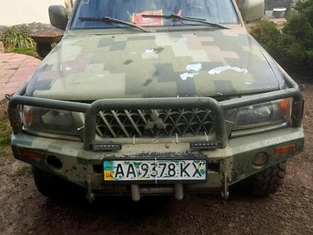 Міцубісі Паджеро Спорт 2003 у Києві на Automoto.ua Сірий Міцубісі Паджеро Спорт, об'ємом двигуна 3 л та пробігом 0 тис. км за 3470 $, фото 1 на Automoto.ua