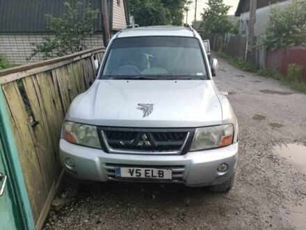 Серый Мицубиси Паджеро Спорт, объемом двигателя 3 л и пробегом 165 тыс. км за 5200 $, фото 1 на Automoto.ua