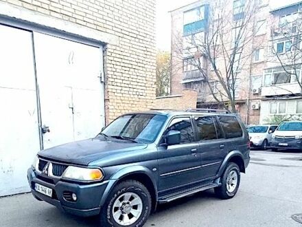 Серый Мицубиси Паджеро Спорт, объемом двигателя 3 л и пробегом 3 тыс. км за 6600 $, фото 1 на Automoto.ua