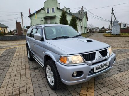 Серый Мицубиси Паджеро Спорт, объемом двигателя 2.5 л и пробегом 68 тыс. км за 6395 $, фото 1 на Automoto.ua