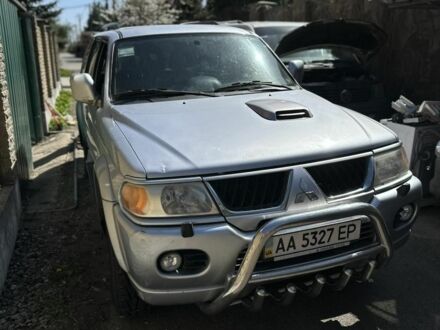 Міцубісі Паджеро Спорт 2007 у Києві на Automoto.ua Сірий Міцубісі Паджеро Спорт, об'ємом двигуна 2.5 л та пробігом 200 тис. км за 9500 $, фото 1 на Automoto.ua