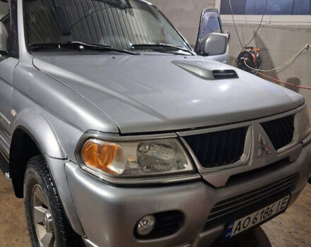 Серый Мицубиси Паджеро Спорт, объемом двигателя 2.5 л и пробегом 260 тыс. км за 10500 $, фото 1 на Automoto.ua