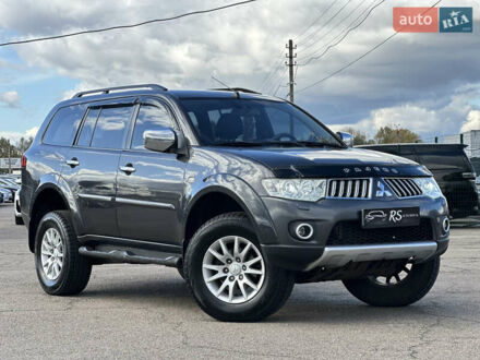 Мицубиси Паджеро Спорт 2010 в Киеве на Automoto.ua Серый Мицубиси Паджеро Спорт, объемом двигателя 2.48 л и пробегом 298 тыс. км за 14200 $, фото 1 на Automoto.ua