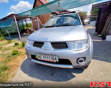 Міцубісі Паджеро Спорт 2010 у Никополе на Automoto.ua Сірий Міцубісі Паджеро Спорт, об'ємом двигуна 2.5 л та пробігом 107 тис. км за 11500 $, фото 1 на Automoto.ua