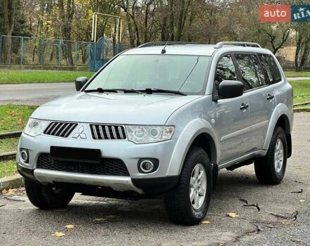 Серый Мицубиси Паджеро Спорт, объемом двигателя 0 л и пробегом 121 тыс. км за 11500 $, фото 1 на Automoto.ua