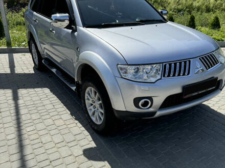 Серый Мицубиси Паджеро Спорт, объемом двигателя 2.48 л и пробегом 200 тыс. км за 15500 $, фото 1 на Automoto.ua