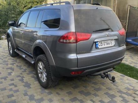 Сірий Міцубісі Паджеро Спорт, об'ємом двигуна 2.48 л та пробігом 345 тис. км за 13500 $, фото 1 на Automoto.ua