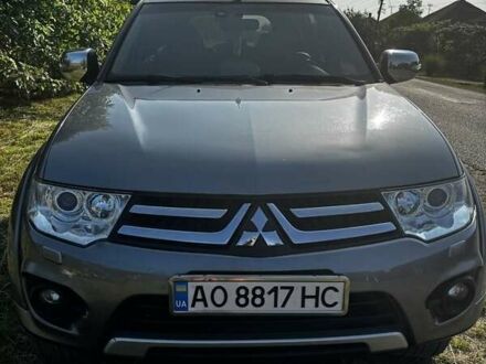 Мицубиси Паджеро Спорт 2015 в Виноградове на Automoto.ua Серый Мицубиси Паджеро Спорт, объемом двигателя 2.5 л и пробегом 113 тыс. км за 17500 $, фото 1 на Automoto.ua