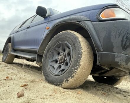 Синий Мицубиси Паджеро Спорт, объемом двигателя 2.5 л и пробегом 320 тыс. км за 4400 $, фото 6 на Automoto.ua