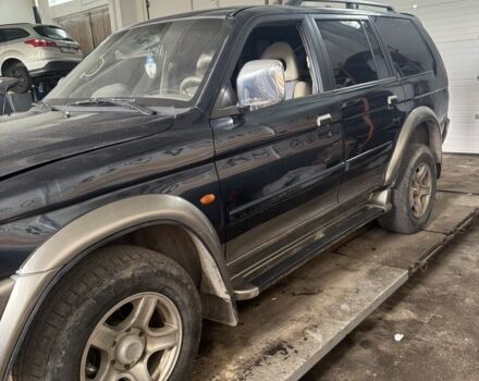 Синій Міцубісі Паджеро Спорт, об'ємом двигуна 3 л та пробігом 255 тис. км за 4800 $, фото 3 на Automoto.ua