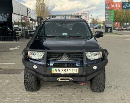 Синій Міцубісі Паджеро Спорт, об'ємом двигуна 2.48 л та пробігом 168 тис. км за 19999 $, фото 10 на Automoto.ua