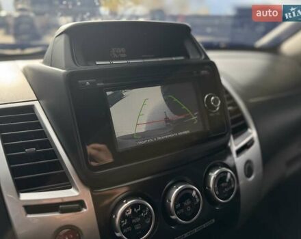 Синій Міцубісі Паджеро Спорт, об'ємом двигуна 2.48 л та пробігом 168 тис. км за 19999 $, фото 24 на Automoto.ua