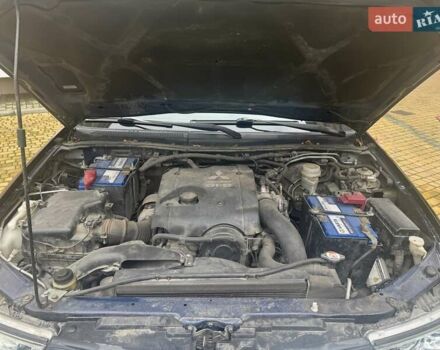 Синій Міцубісі Паджеро Спорт, об'ємом двигуна 2.5 л та пробігом 160 тис. км за 13900 $, фото 19 на Automoto.ua