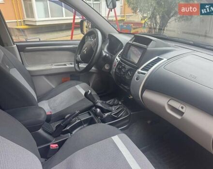 Синій Міцубісі Паджеро Спорт, об'ємом двигуна 2.5 л та пробігом 160 тис. км за 13900 $, фото 16 на Automoto.ua