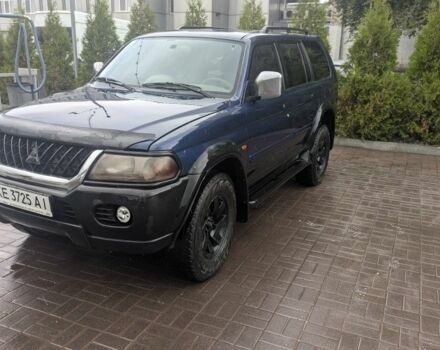 Синий Мицубиси Паджеро Спорт, объемом двигателя 3 л и пробегом 370 тыс. км за 6500 $, фото 1 на Automoto.ua