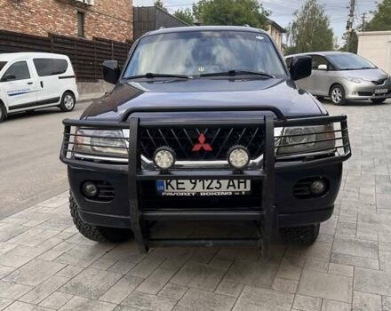 Синий Мицубиси Паджеро Спорт, объемом двигателя 3 л и пробегом 380 тыс. км за 6500 $, фото 1 на Automoto.ua