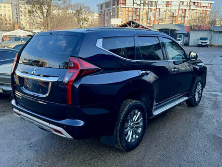Міцубісі Паджеро Спорт 2019 у Чернівцях на Automoto.ua Синій Міцубісі Паджеро Спорт, об'ємом двигуна 2.5 л та пробігом 259 тис. км за 23450 $, фото 1 на Automoto.ua