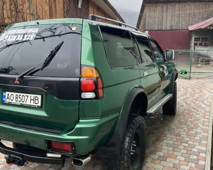 Зеленый Мицубиси Паджеро Спорт, объемом двигателя 2.5 л и пробегом 314 тыс. км за 9000 $, фото 9 на Automoto.ua
