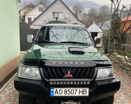 Зеленый Мицубиси Паджеро Спорт, объемом двигателя 2.5 л и пробегом 314 тыс. км за 9000 $, фото 3 на Automoto.ua