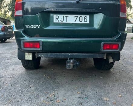 Зелений Міцубісі Паджеро Спорт, об'ємом двигуна 3 л та пробігом 304 тис. км за 4345 $, фото 1 на Automoto.ua