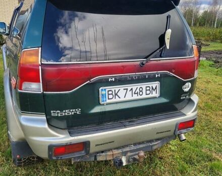 Зеленый Мицубиси Паджеро Спорт, объемом двигателя 2.5 л и пробегом 200 тыс. км за 6200 $, фото 3 на Automoto.ua