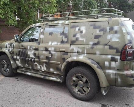 Зелений Міцубісі Паджеро Спорт, об'ємом двигуна 2.5 л та пробігом 250 тис. км за 5003 $, фото 1 на Automoto.ua