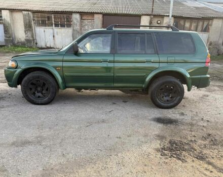 Зелений Міцубісі Паджеро Спорт, об'ємом двигуна 3 л та пробігом 289 тис. км за 2800 $, фото 1 на Automoto.ua
