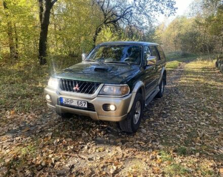 Зеленый Мицубиси Паджеро Спорт, объемом двигателя 2.5 л и пробегом 333 тыс. км за 4900 $, фото 1 на Automoto.ua