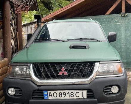 Зеленый Мицубиси Паджеро Спорт, объемом двигателя 2.5 л и пробегом 260 тыс. км за 7800 $, фото 2 на Automoto.ua
