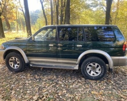 Зеленый Мицубиси Паджеро Спорт, объемом двигателя 2.5 л и пробегом 333 тыс. км за 4900 $, фото 7 на Automoto.ua