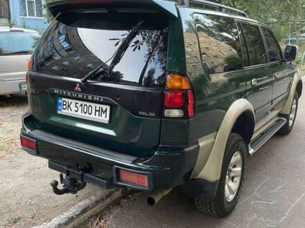 Міцубісі Паджеро Спорт 2000 у Пятихатках на Automoto.ua Зелений Міцубісі Паджеро Спорт, об'ємом двигуна 3 л та пробігом 325 тис. км за 7300 $, фото 1 на Automoto.ua