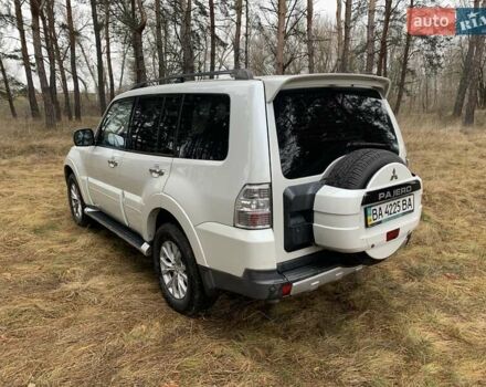 Белый Мицубиси Паджеро Вагон, объемом двигателя 2.97 л и пробегом 202 тыс. км за 12000 $, фото 6 на Automoto.ua