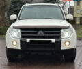 Белый Мицубиси Паджеро Вагон, объемом двигателя 3.2 л и пробегом 292 тыс. км за 12500 $, фото 6 на Automoto.ua