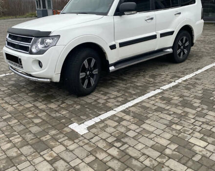 Белый Мицубиси Паджеро Вагон, объемом двигателя 0 л и пробегом 155 тыс. км за 17900 $, фото 3 на Automoto.ua