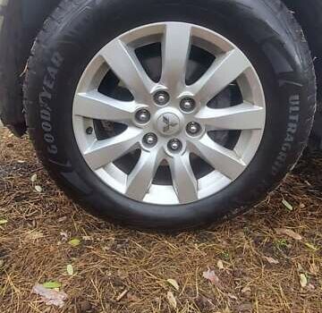 Білий Міцубісі Паджеро Вагон, об'ємом двигуна 3.2 л та пробігом 226 тис. км за 19500 $, фото 12 на Automoto.ua