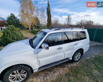 Білий Міцубісі Паджеро Вагон, об'ємом двигуна 3.2 л та пробігом 175 тис. км за 18500 $, фото 1 на Automoto.ua