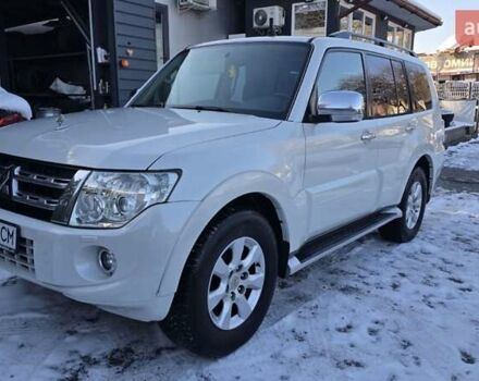 Белый Мицубиси Паджеро Вагон, объемом двигателя 3.5 л и пробегом 220 тыс. км за 14500 $, фото 2 на Automoto.ua
