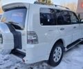 Белый Мицубиси Паджеро Вагон, объемом двигателя 3.5 л и пробегом 233 тыс. км за 14500 $, фото 4 на Automoto.ua