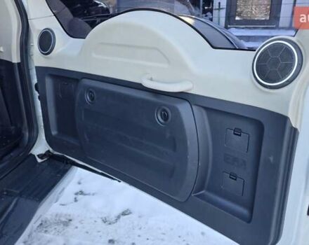 Белый Мицубиси Паджеро Вагон, объемом двигателя 3.5 л и пробегом 233 тыс. км за 14500 $, фото 11 на Automoto.ua