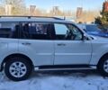 Белый Мицубиси Паджеро Вагон, объемом двигателя 3.5 л и пробегом 233 тыс. км за 14500 $, фото 3 на Automoto.ua