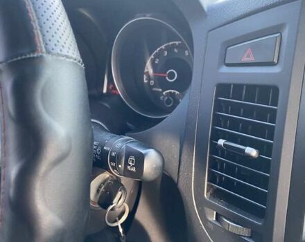 Білий Міцубісі Паджеро Вагон, об'ємом двигуна 3.2 л та пробігом 144 тис. км за 21999 $, фото 5 на Automoto.ua