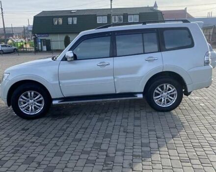 Білий Міцубісі Паджеро Вагон, об'ємом двигуна 3.2 л та пробігом 144 тис. км за 21999 $, фото 18 на Automoto.ua