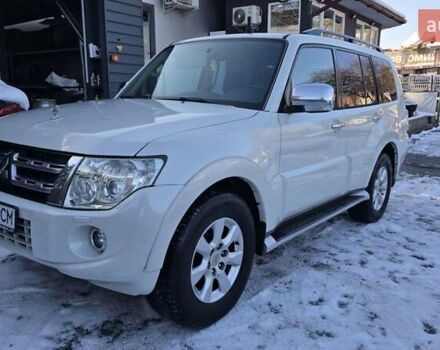 Белый Мицубиси Паджеро Вагон, объемом двигателя 3.5 л и пробегом 233 тыс. км за 14500 $, фото 1 на Automoto.ua