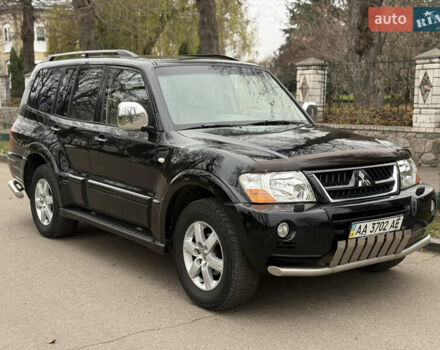 Бежевый Мицубиси Паджеро Вагон, объемом двигателя 3.5 л и пробегом 300 тыс. км за 7800 $, фото 5 на Automoto.ua