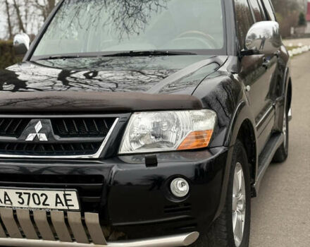 Бежевый Мицубиси Паджеро Вагон, объемом двигателя 3.5 л и пробегом 300 тыс. км за 7800 $, фото 4 на Automoto.ua