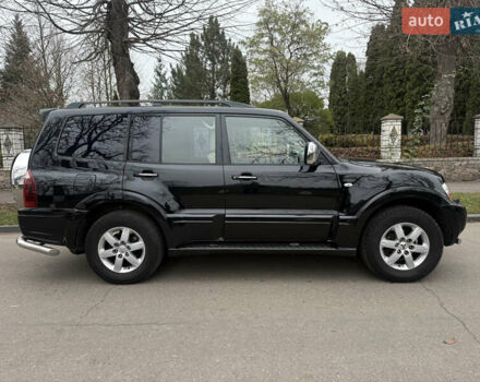 Бежевый Мицубиси Паджеро Вагон, объемом двигателя 3.5 л и пробегом 300 тыс. км за 7800 $, фото 8 на Automoto.ua