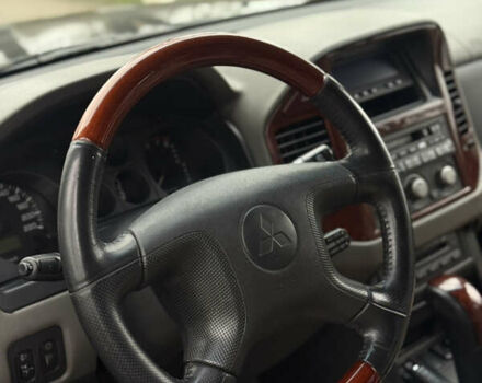 Бежевый Мицубиси Паджеро Вагон, объемом двигателя 3.5 л и пробегом 300 тыс. км за 7800 $, фото 23 на Automoto.ua